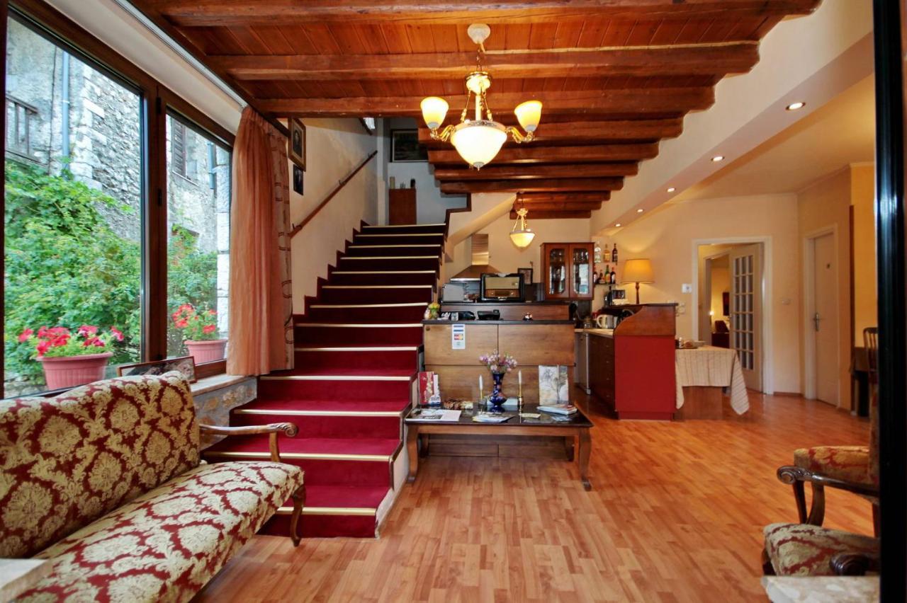 Guesthouse Stemnítsa Eksteriør bilde